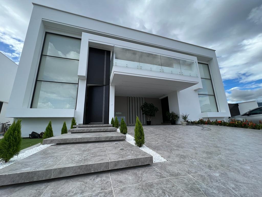 WhatsApp Image 2023-11-13 at 1.19.52 PM