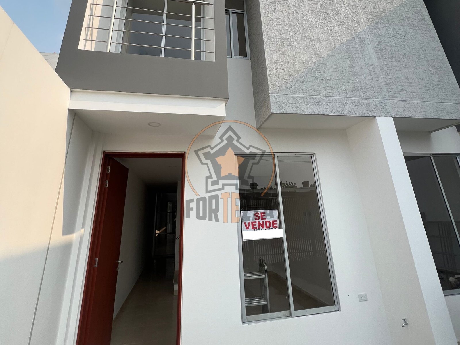 Venta o arriendo casa en urbanización Niza 120m2