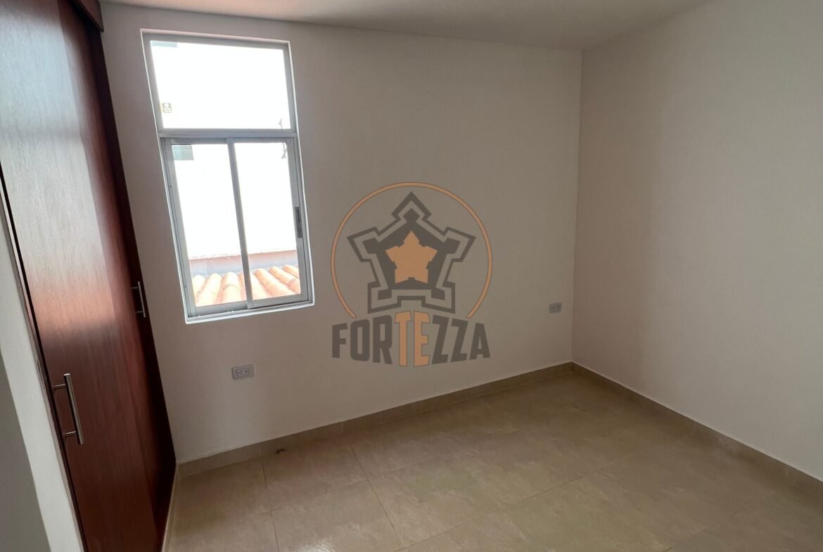 Venta o arriendo casa en urbanización Niza 120m2