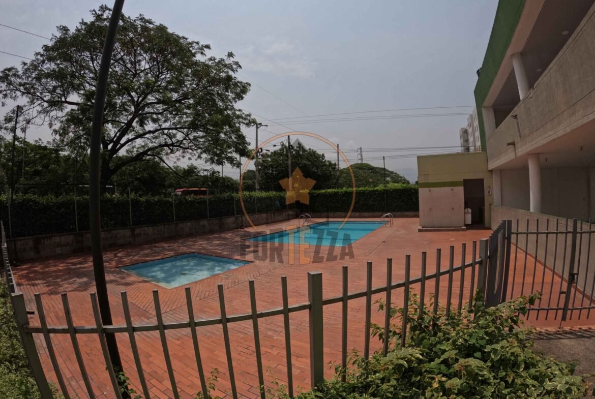 Apto en venta, en conjunto cerrado Bonaire-Prados Del Este.
