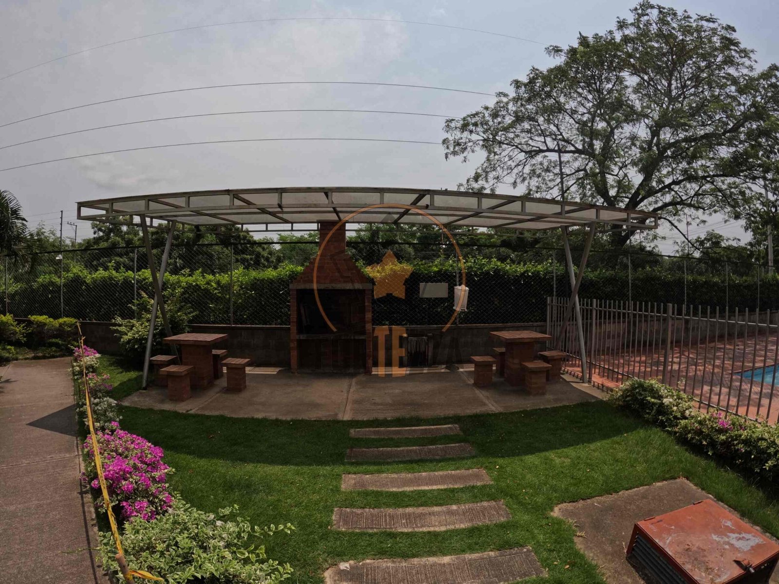 Apto en venta, en conjunto cerrado Bonaire-Prados Del Este.