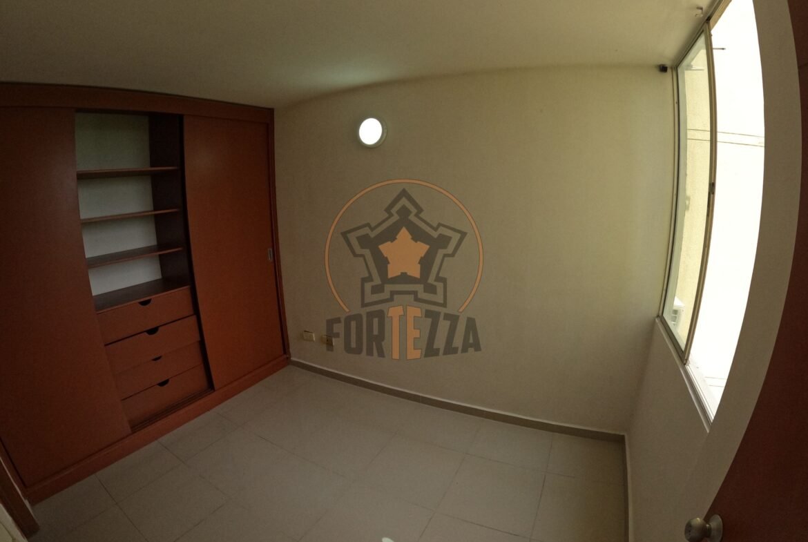 Apto en venta, en conjunto cerrado Bonaire-Prados Del Este.