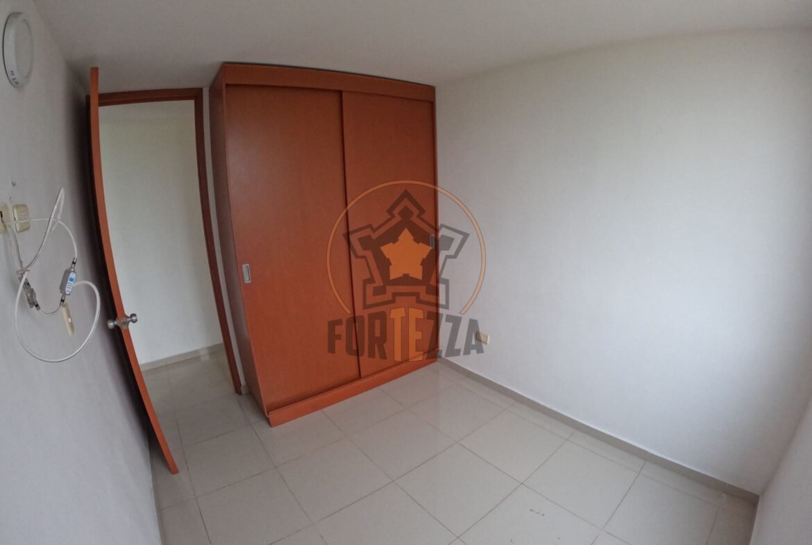 Apto en venta, en conjunto cerrado Bonaire-Prados Del Este.