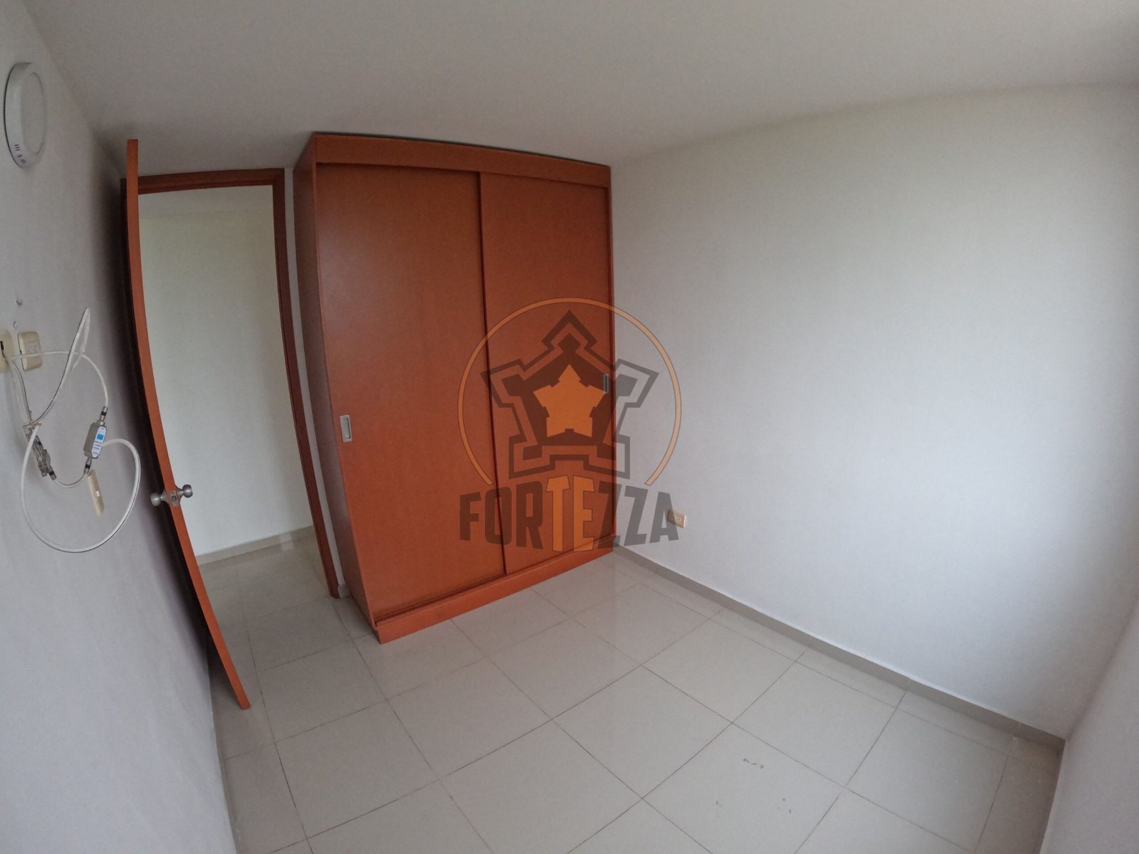 Apto en venta, en conjunto cerrado Bonaire-Prados Del Este.