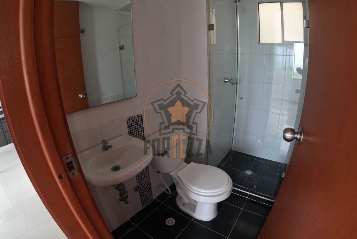Apto en venta, en conjunto cerrado Bonaire-Prados Del Este.