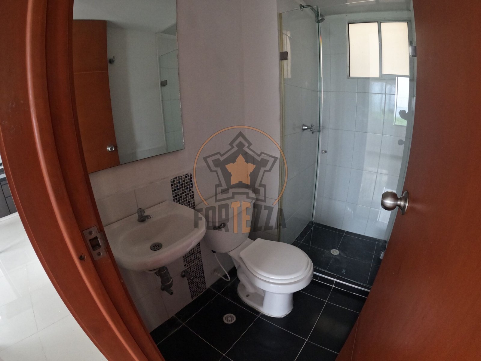 Apto en venta, en conjunto cerrado Bonaire-Prados Del Este.