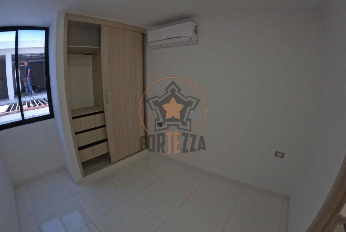 Espectacular casa en arriendo con acabados de lujo por la Av. Libertadores.