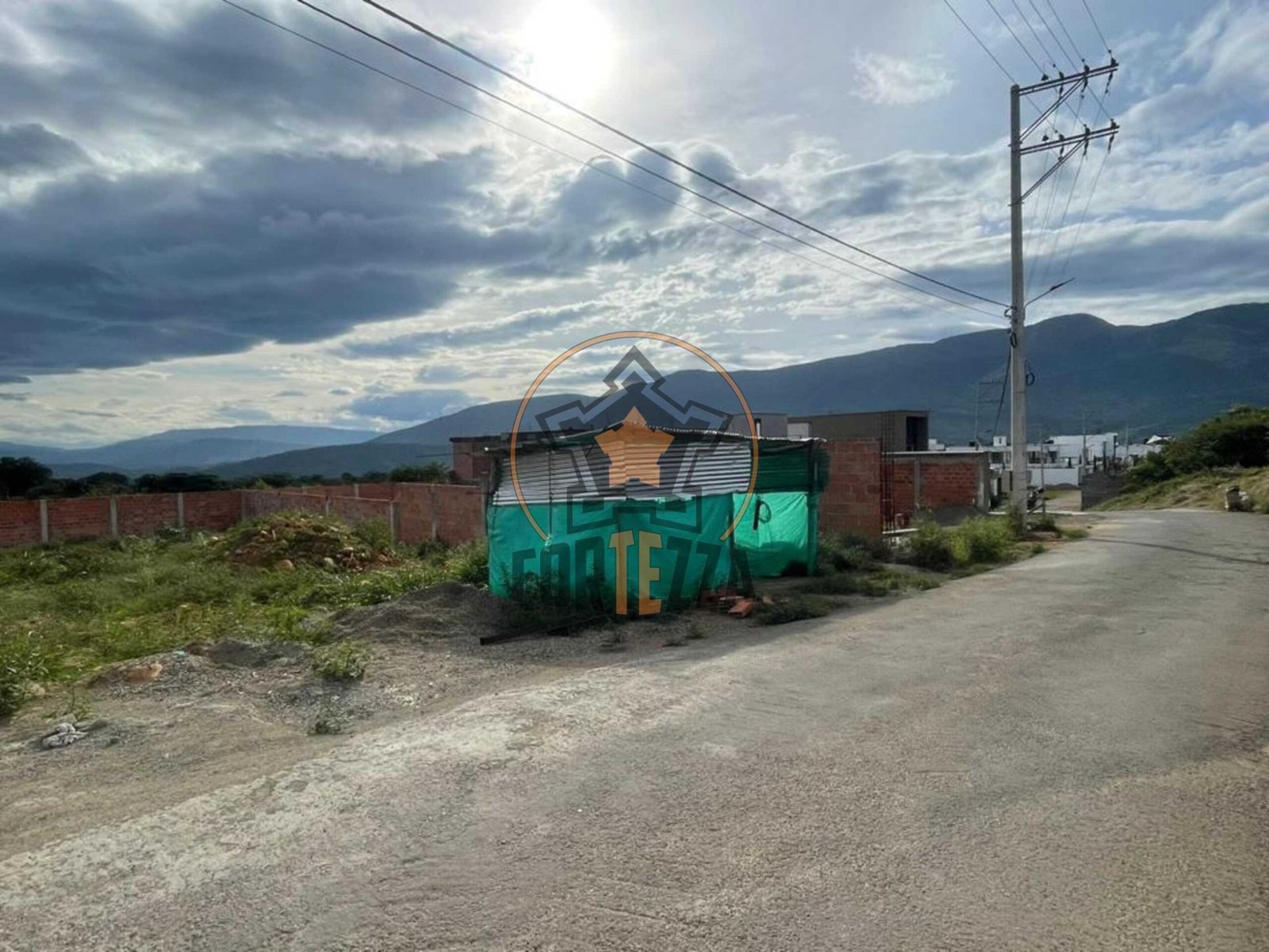 Lote en venta, en Condominio Cerrado Reserva De Corozal.