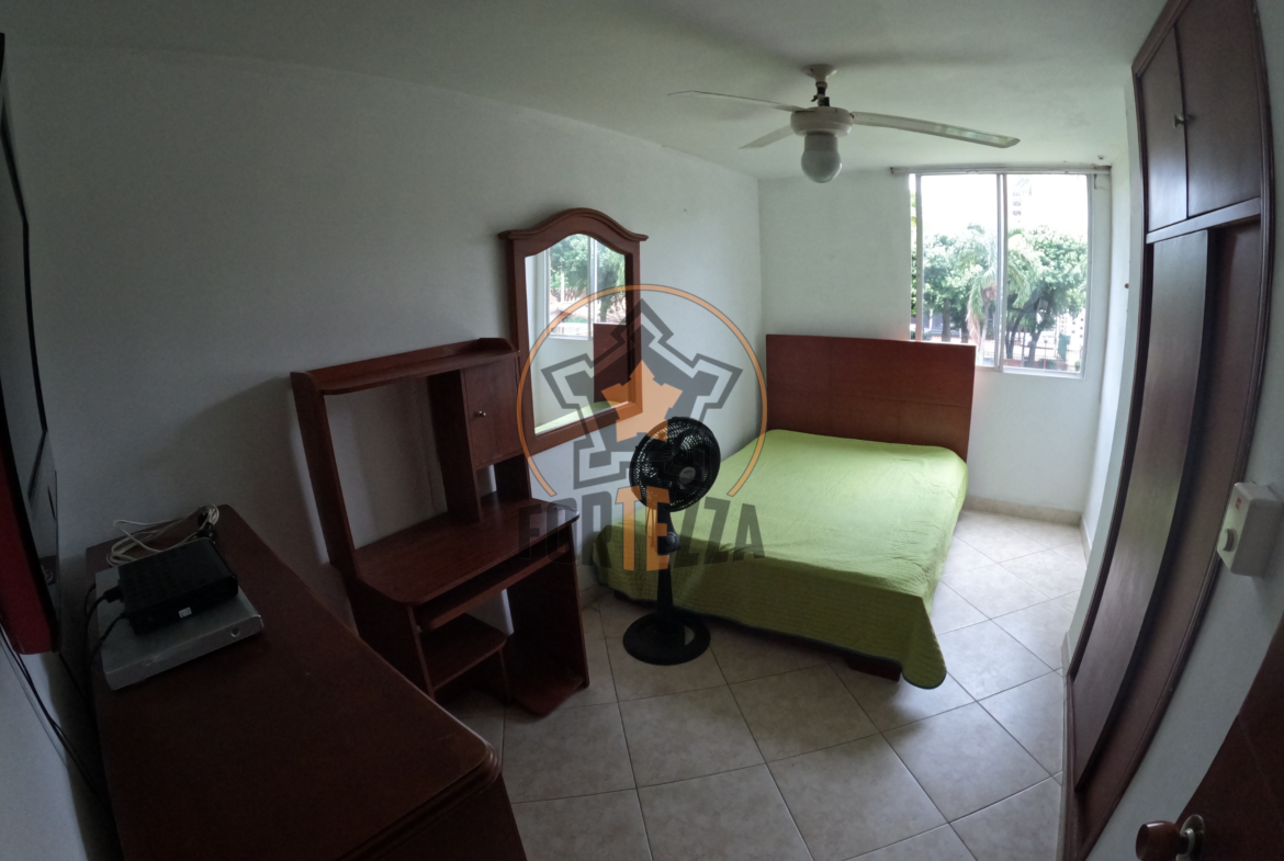 Apartamento amoblado en arriendo por la Av Libertadores