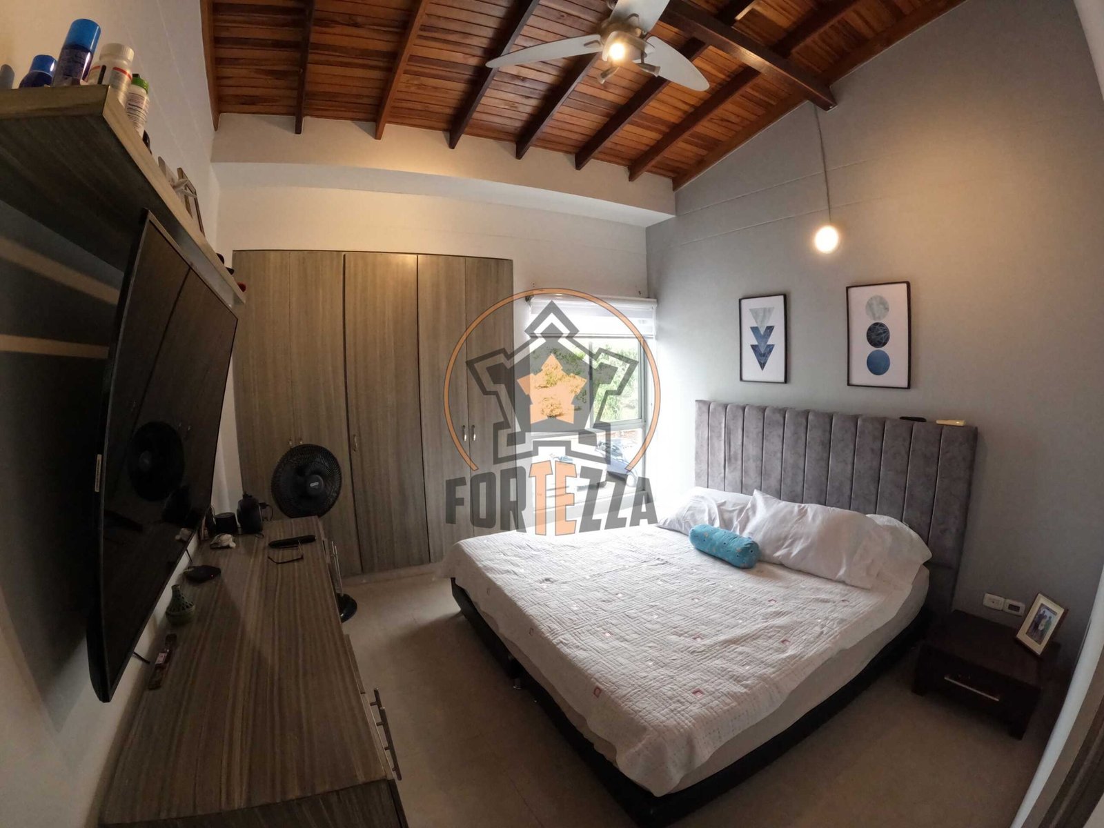 CASA DE LUJO EN VENTA, SECTOR LA FLORESTA LOS PATIOS